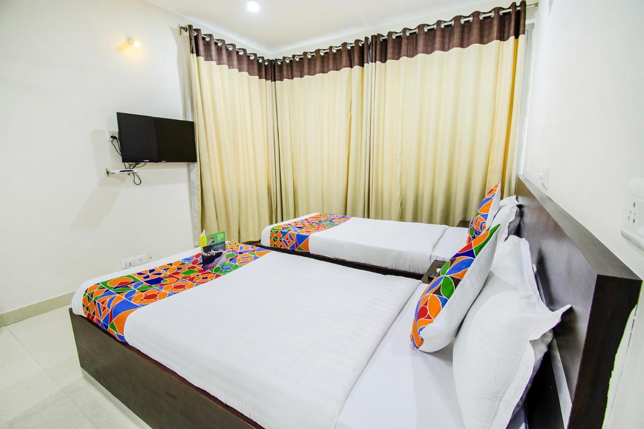 Fabhotel Pride Inn - Nr Tcs Deccan Park, Hitech City Hyderabad Bagian luar foto